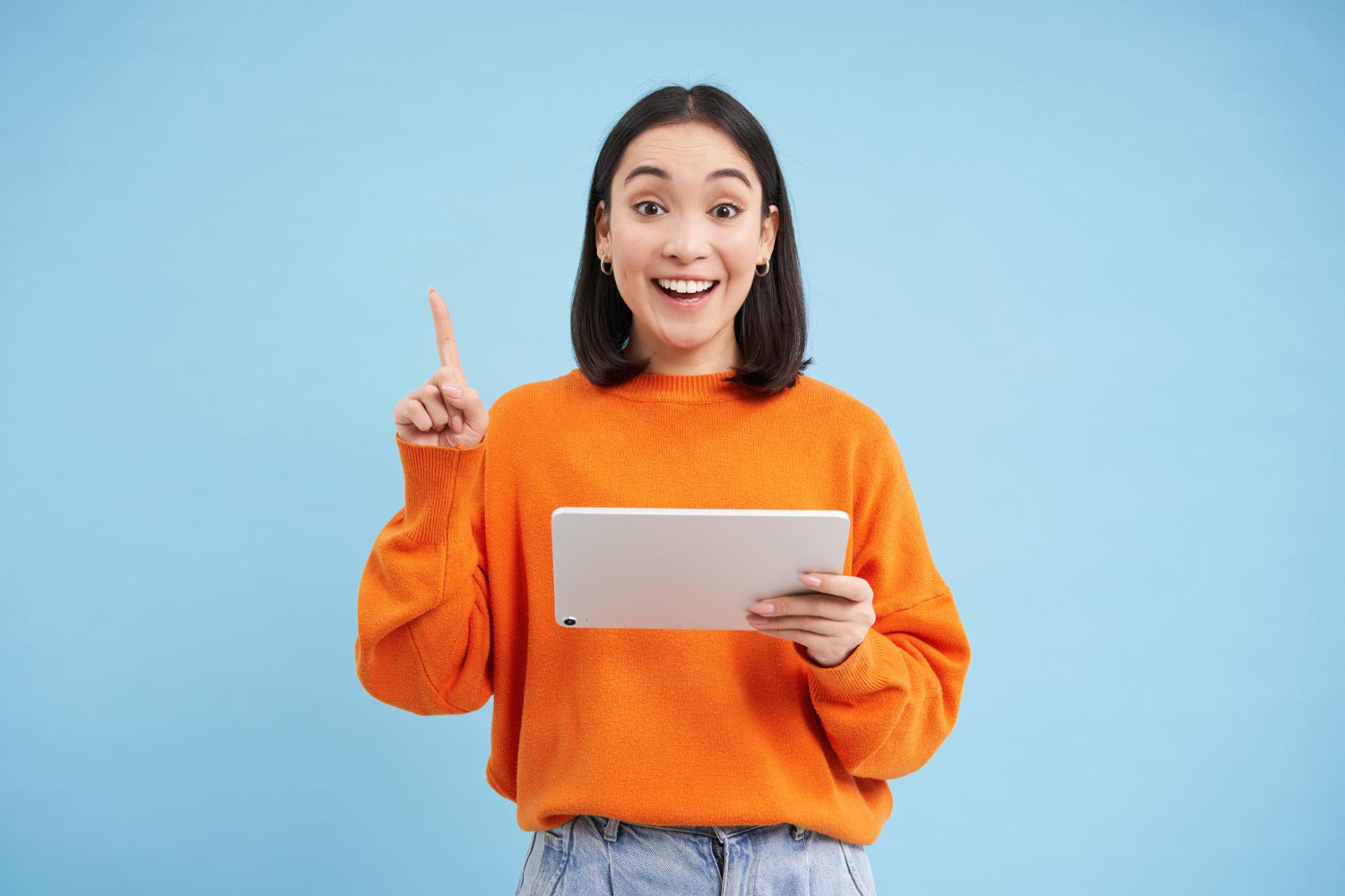 Samsung Galaxy Tab S9 FE LTE vs iPad 10.9 10th Gen (2022):  Tablet Second 5 Jutaan, Mana yang Lebih Worth It?
